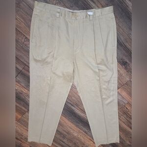 100% SILK Tommy Bahama Pleated Chinos